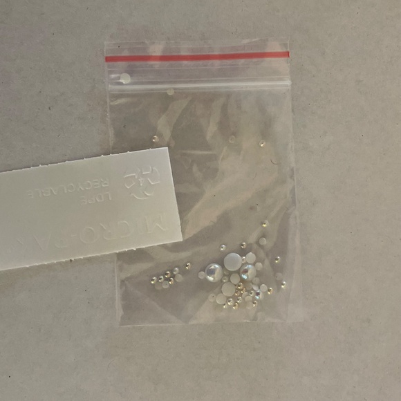 NIB NWT Betsey Johnson Pearl Studded Emory Low Boots - Picture 14 of 14